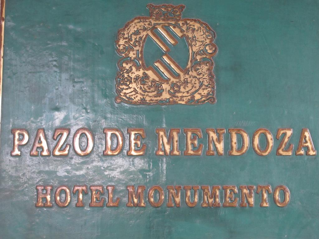 فندق Pazo De Mendoza بايونا المظهر الخارجي الصورة